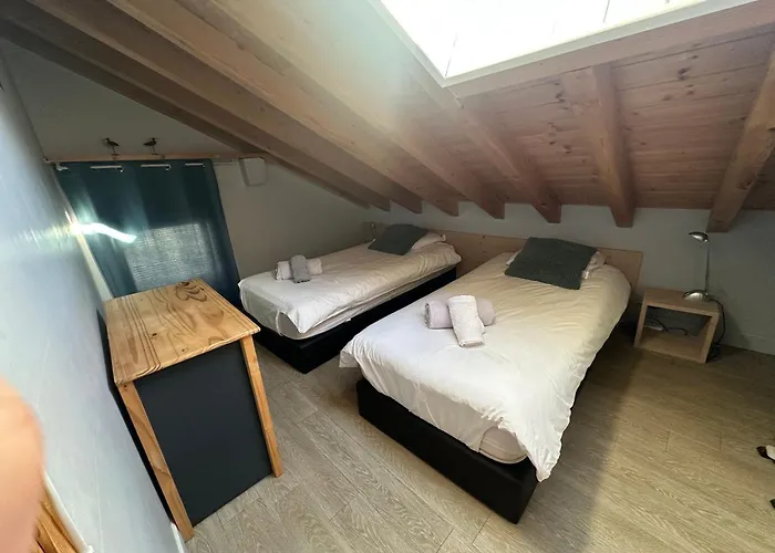 Maison Des Vignes- Troquairou Et Becca Motta
